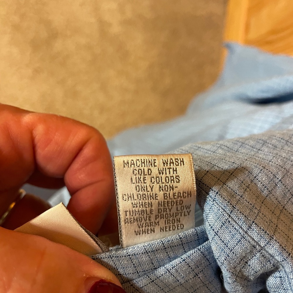 Button down blouse - Picture 6 of 8